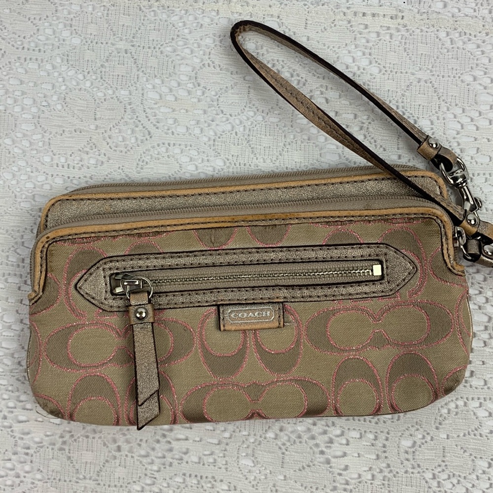 Coach Signature C Canvas Leather Wristlet Wallet Zip Close Tan Pink silver Strap